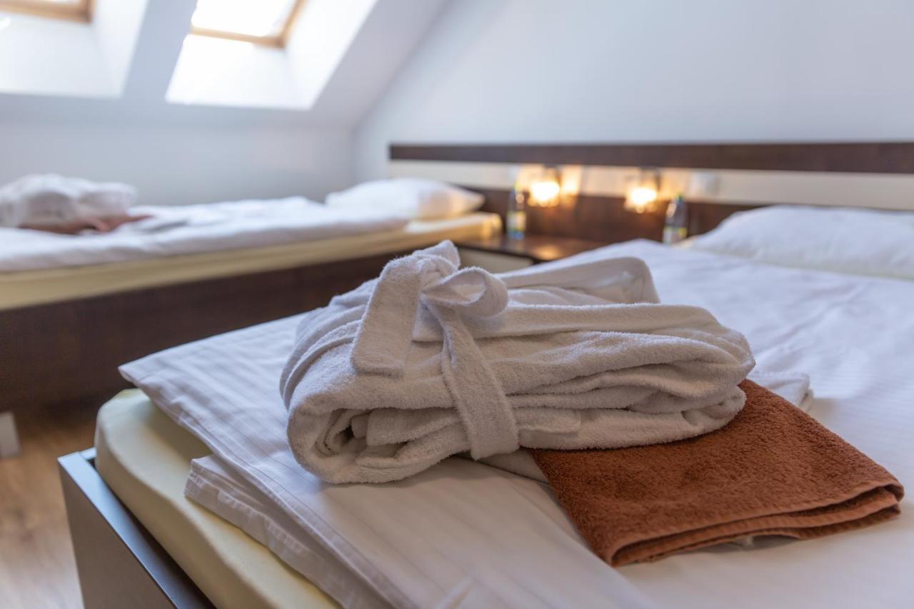 Apartman Aqua Bešeňová エクステリア 写真
