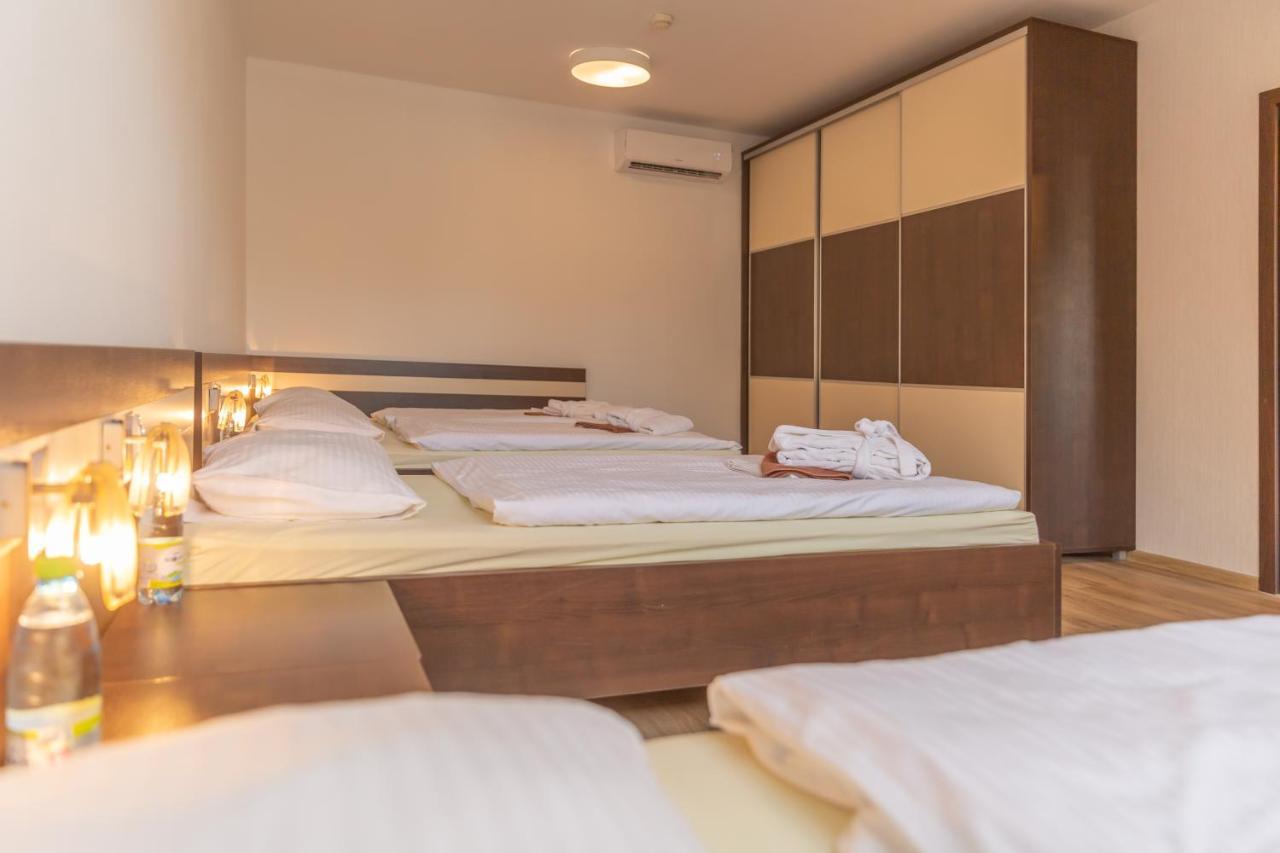 Apartman Aqua Bešeňová エクステリア 写真